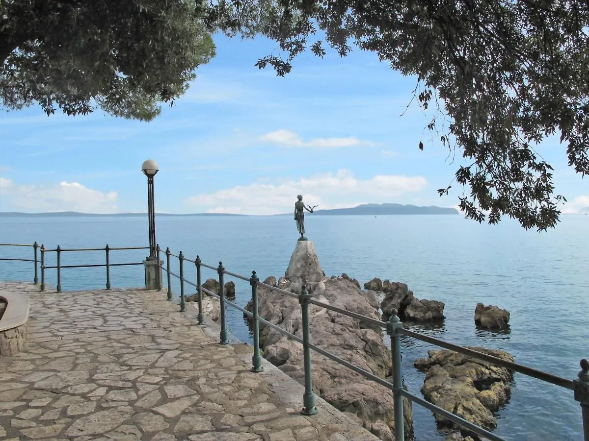 Villa A'Mare By Interhome Opatija