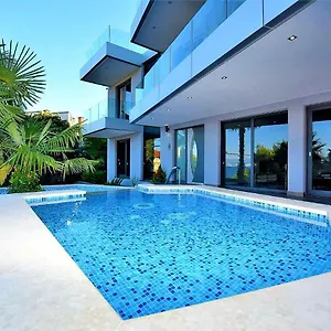 Apartment Marjanovic, Opatija